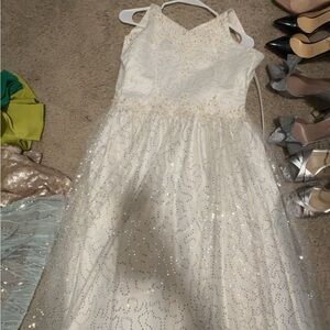 Elegant White little girls Dress for communion or big event ( comes with shawl)